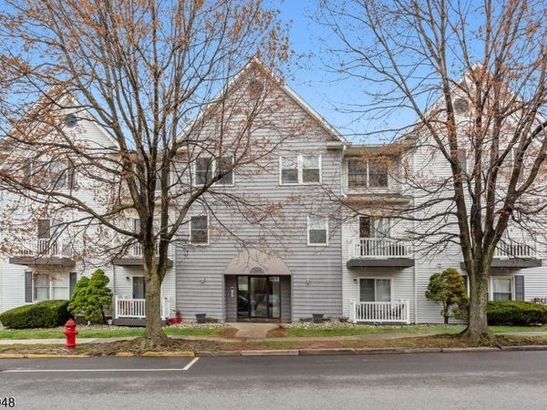 483 Forest St, Kearny, NJ 07032