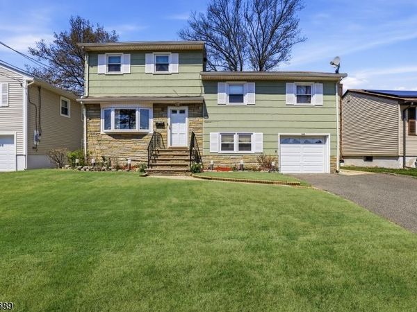 584 Lehigh Ave, Union, NJ 07083