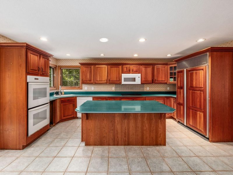 14555 Bradford Drive, Logan, OH 43138 Photo 17