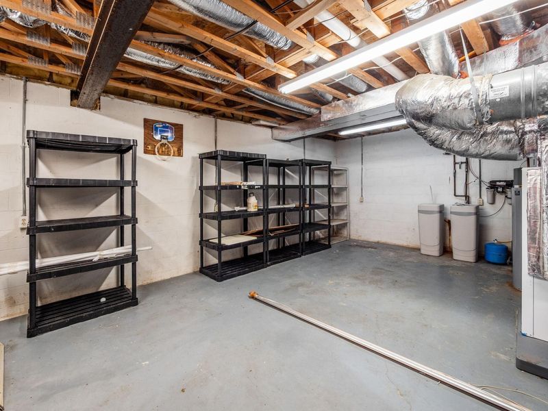 14555 Bradford Drive, Logan, OH 43138 Photo 29