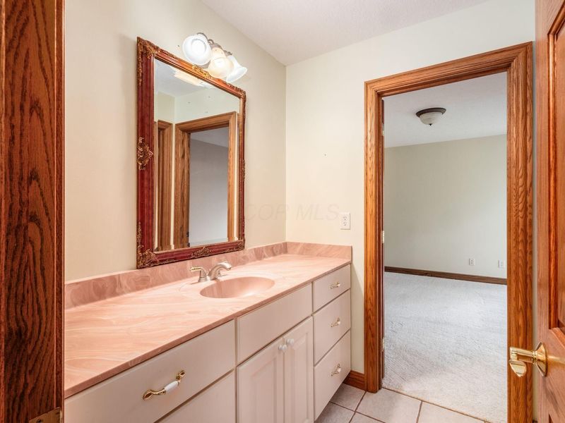 14555 Bradford Drive, Logan, OH 43138 Photo 36