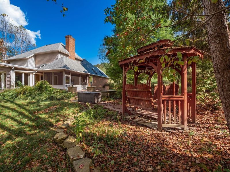 14555 Bradford Drive, Logan, OH 43138 Photo 56