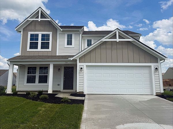 5214 Apple Lane, South Bloomfield, OH 43103