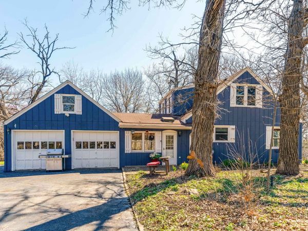 21075 W Oak Knoll Court, Kildeer, IL 60047