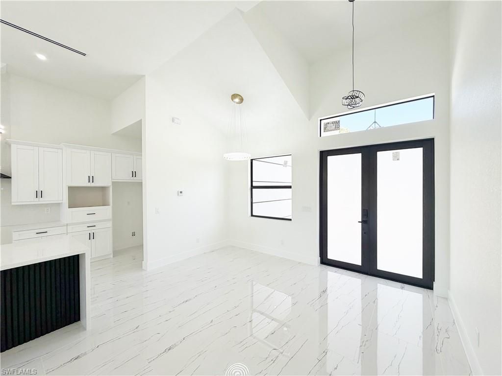 1126 Crestwood St E, Lehigh Acres, FL 33974 Photo