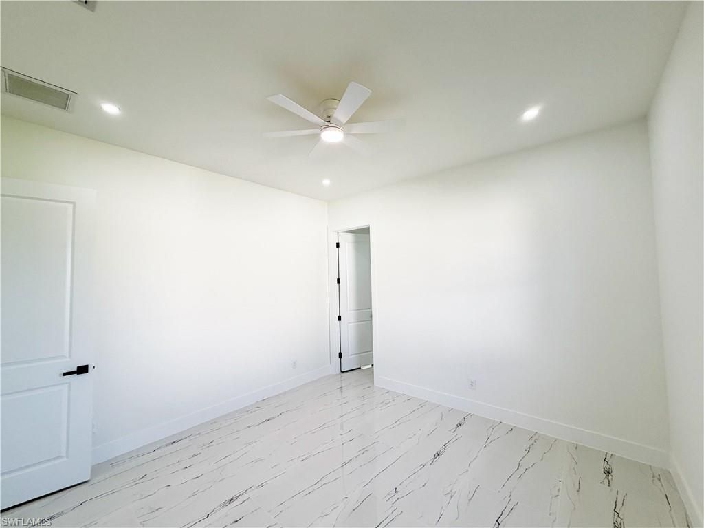 1126 Crestwood St E, Lehigh Acres, FL 33974 Photo