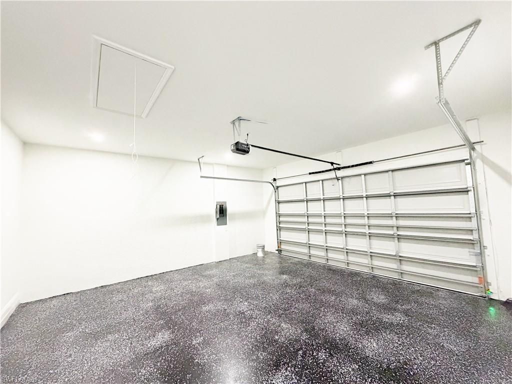 1126 Crestwood St E, Lehigh Acres, FL 33974 Photo