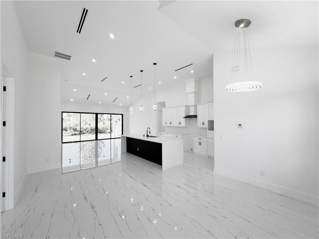 1126 Crestwood St E, Lehigh Acres, FL 33974 Photo