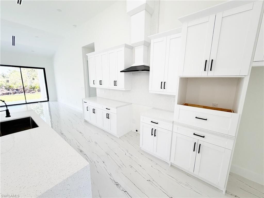 1126 Crestwood St E, Lehigh Acres, FL 33974 Photo