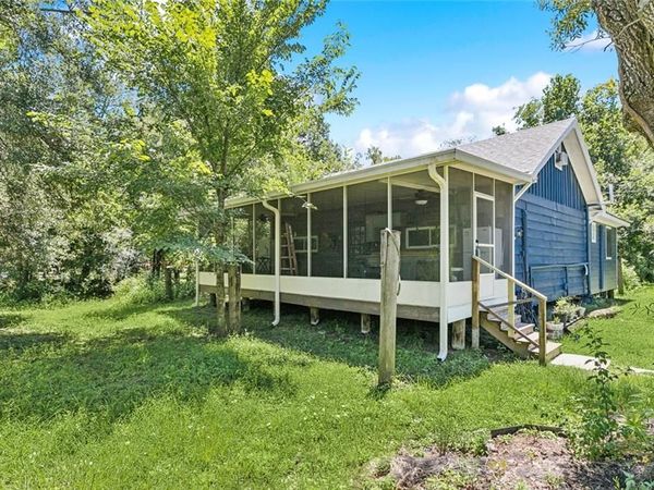 10639 WILLOW Drive, New Orleans, LA 70131