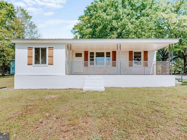 52 Clark Circle, Lexington, GA 30648