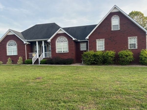 103 Canary Ln, Shelbyville, TN 37160