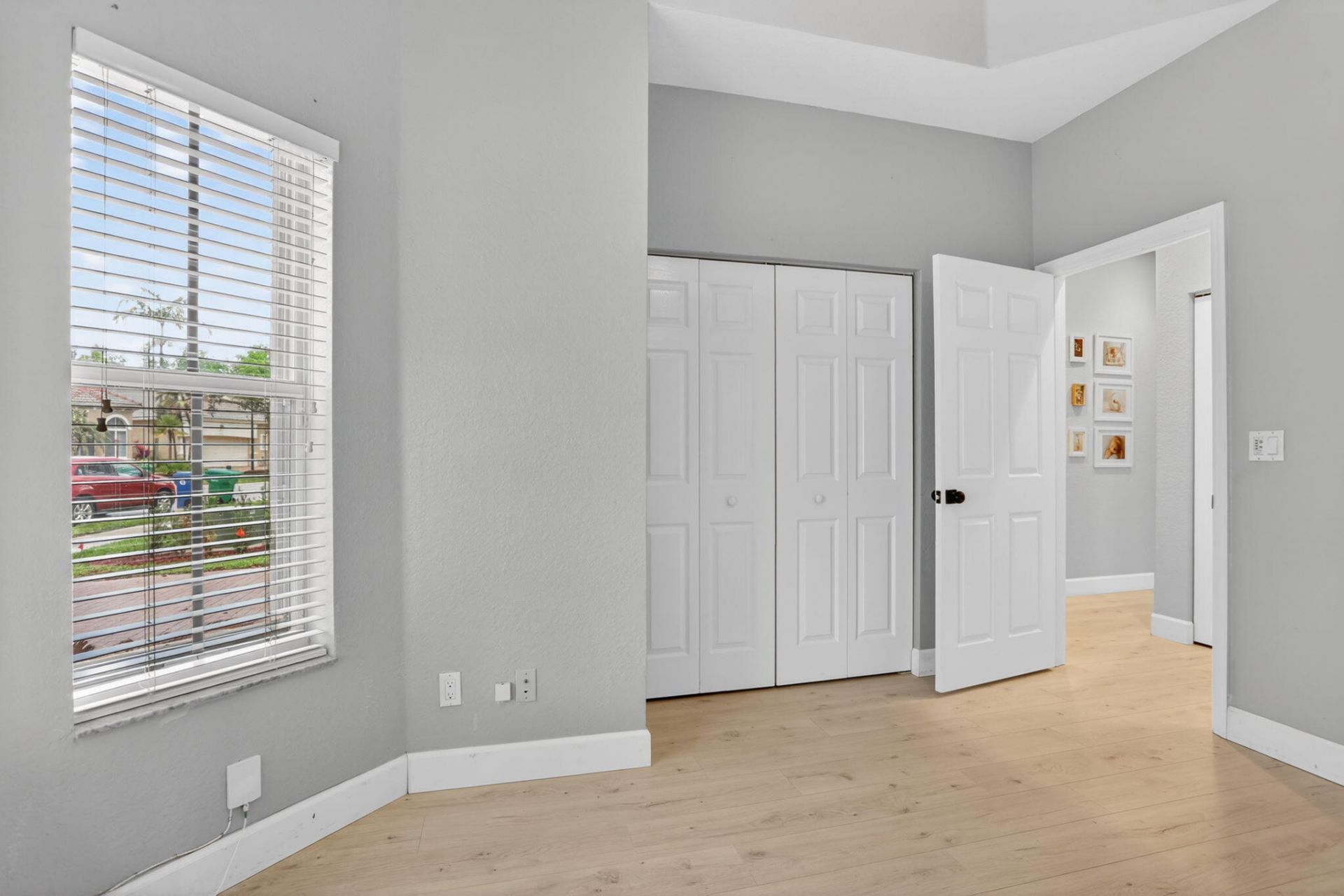 5817 NW 120th Avenue, Coral Springs, FL 33076 Photo