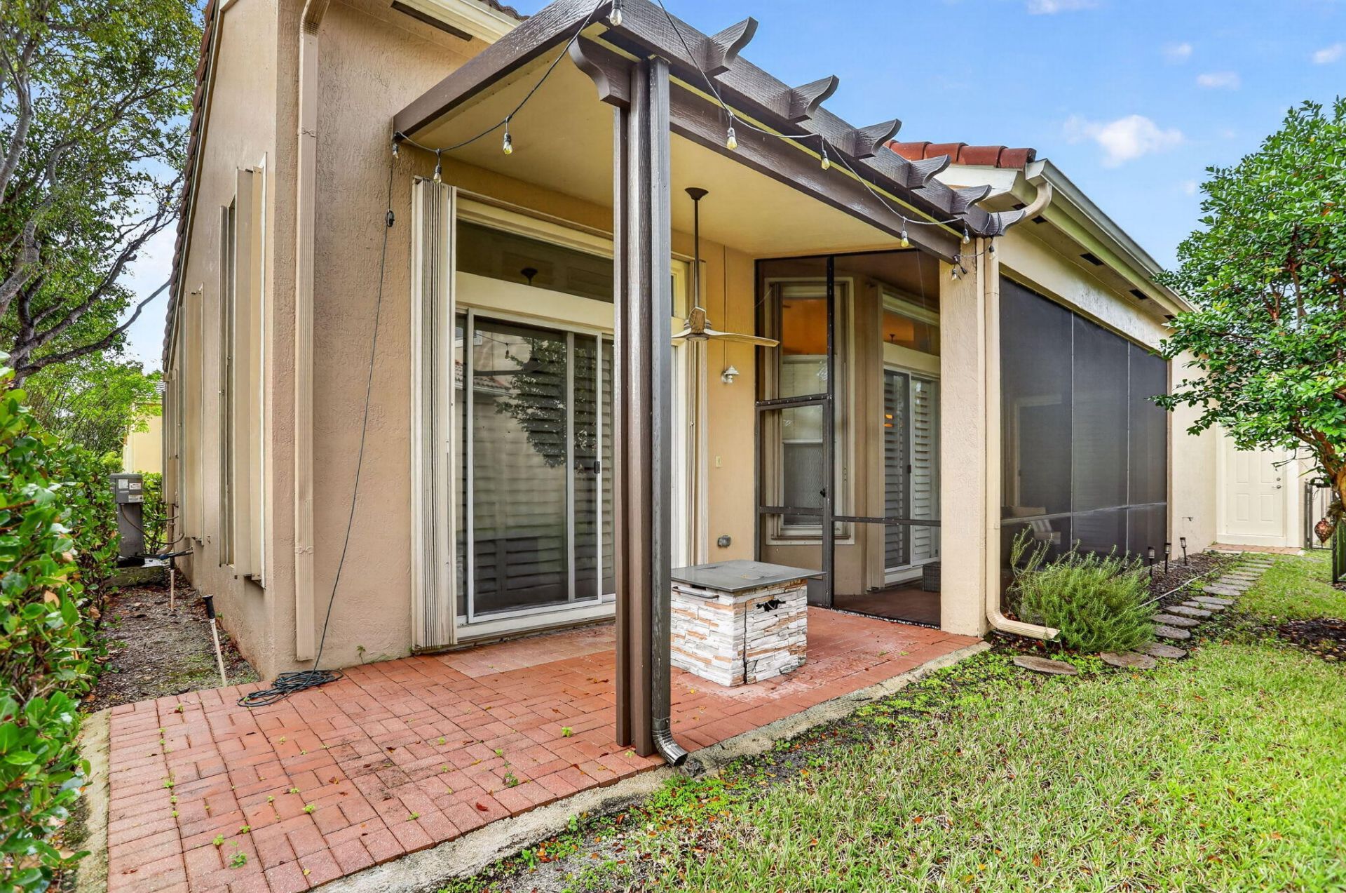 5817 NW 120th Avenue, Coral Springs, FL 33076 Photo