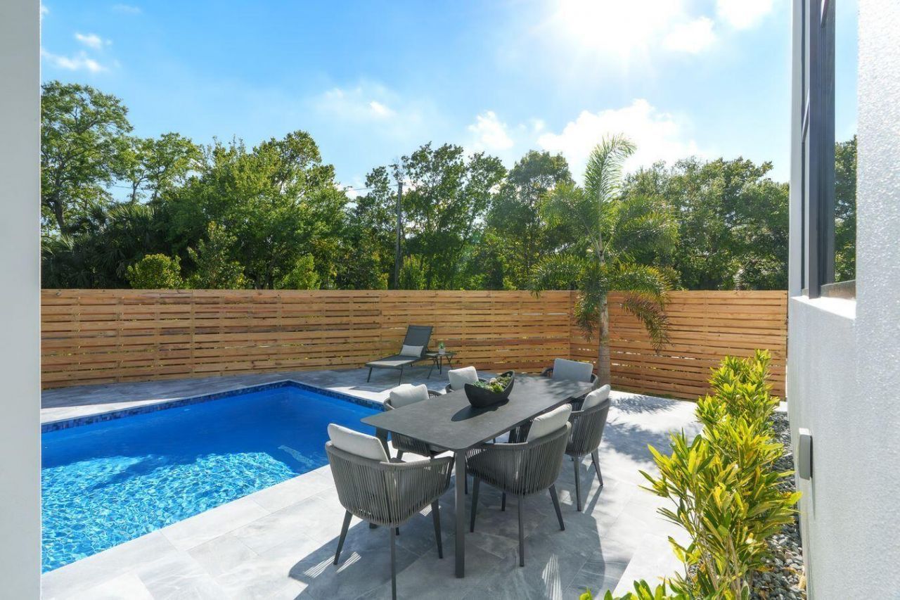 719 SW 11th Street, Fort Lauderdale, FL 33315 Photo