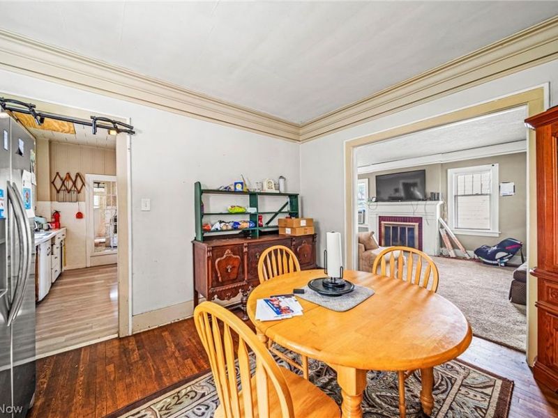 1066 Emma Avenue, Akron, OH 44302 Photo 11