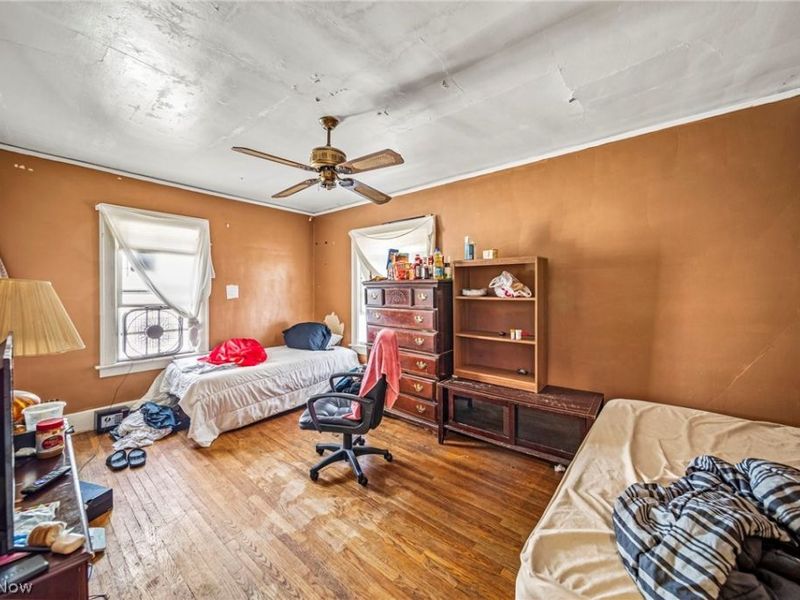 1066 Emma Avenue, Akron, OH 44302 Photo 17