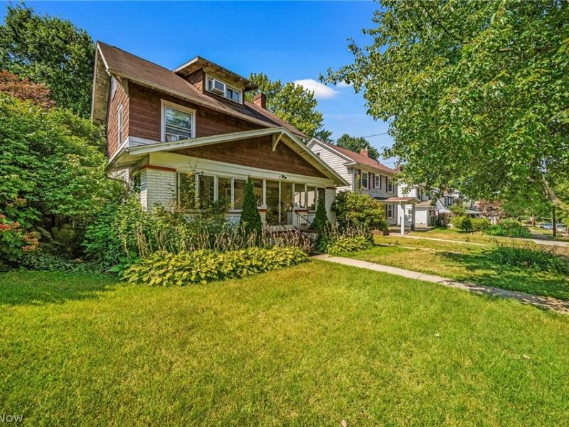 1066 Emma Avenue, Akron, OH 44302 Photo 2