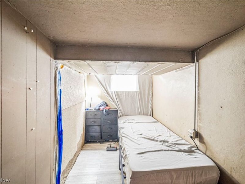 1066 Emma Avenue, Akron, OH 44302 Photo 26