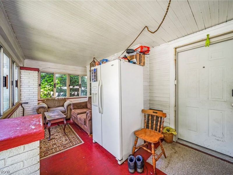 1066 Emma Avenue, Akron, OH 44302 Photo 3