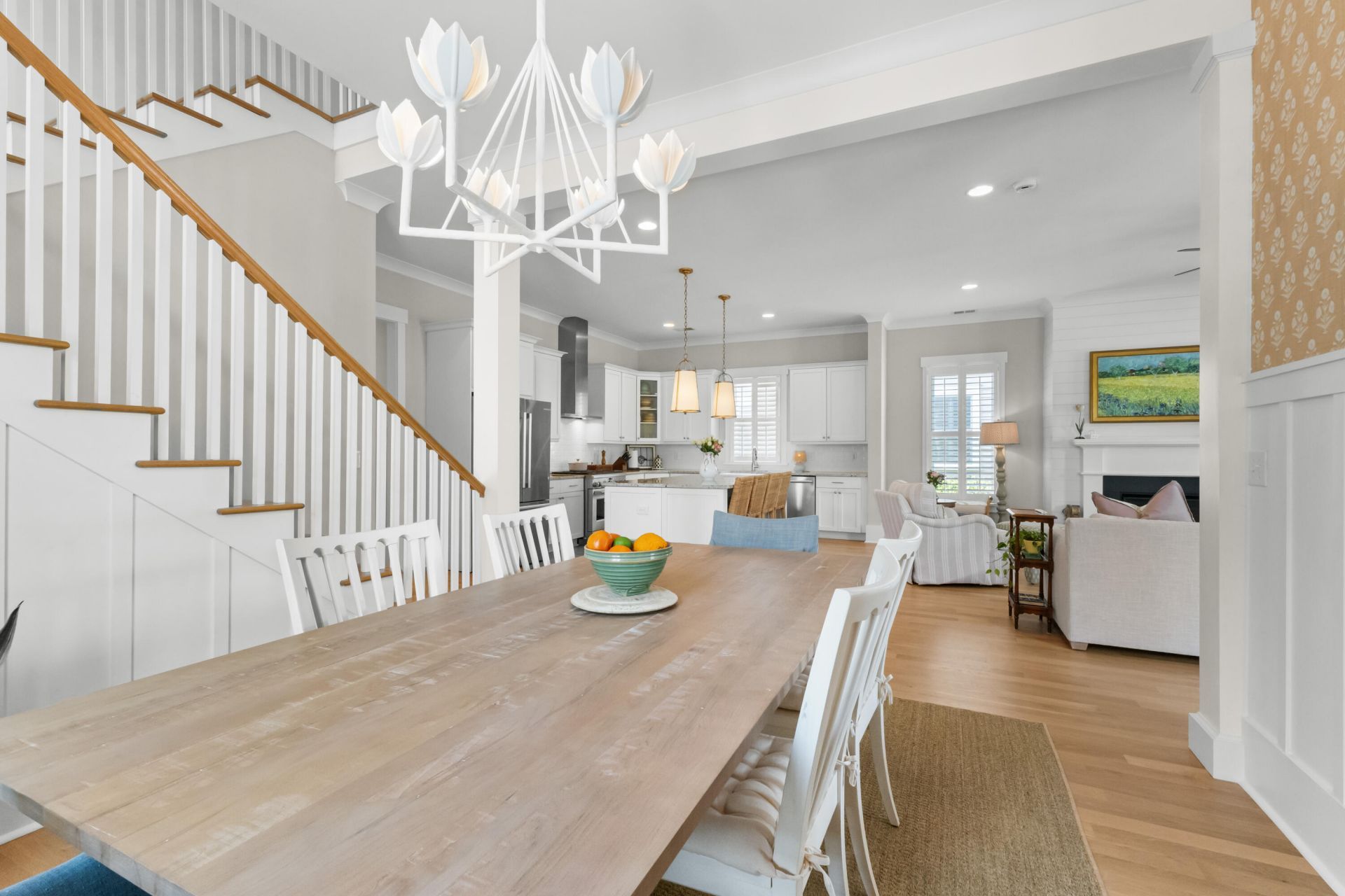 3894 Fifle Street Photo 12