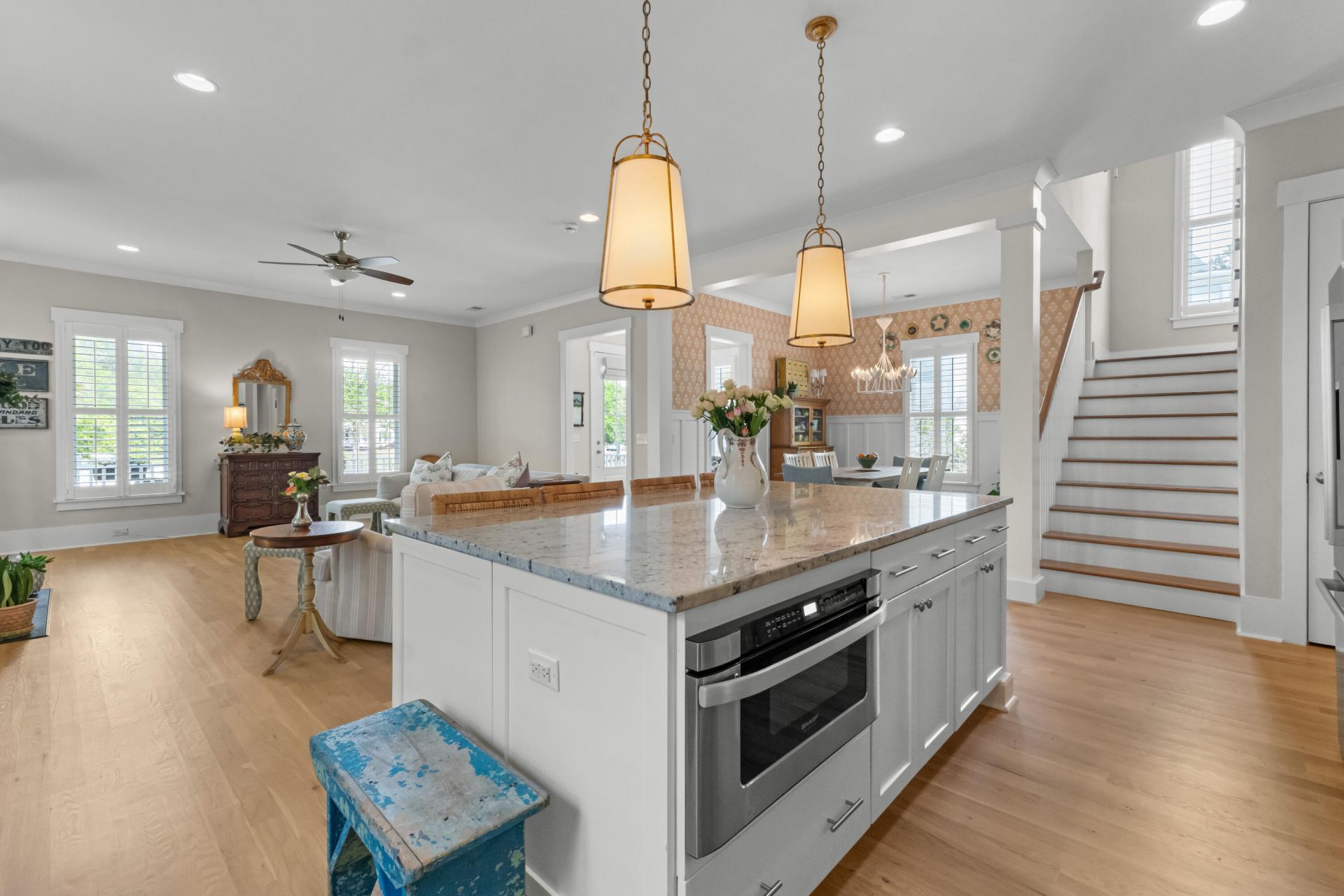 3894 Fifle Street Photo 14