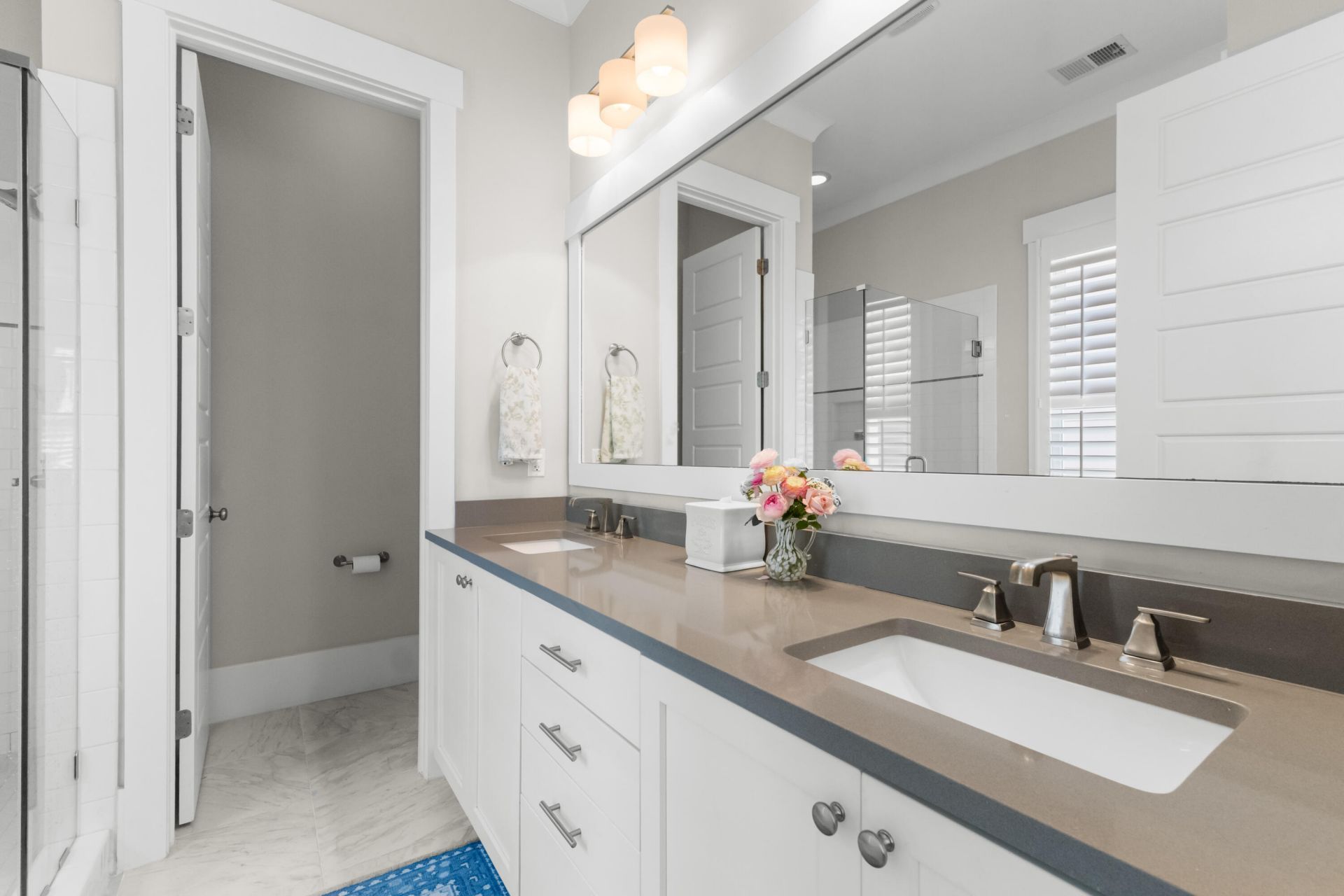 3894 Fifle Street Photo 23