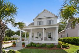 3894 Fifle Street photo 4