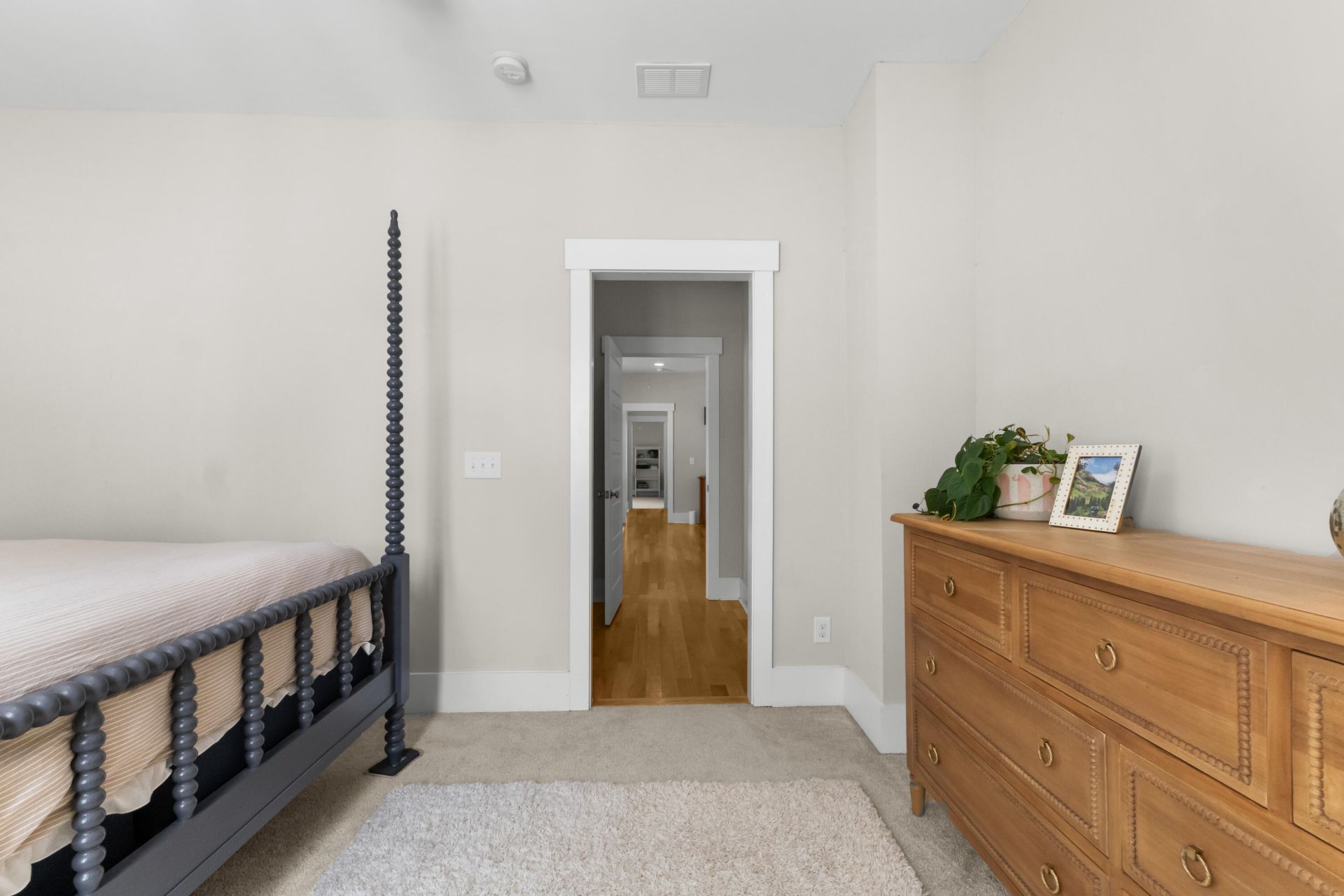 3894 Fifle Street Photo 31