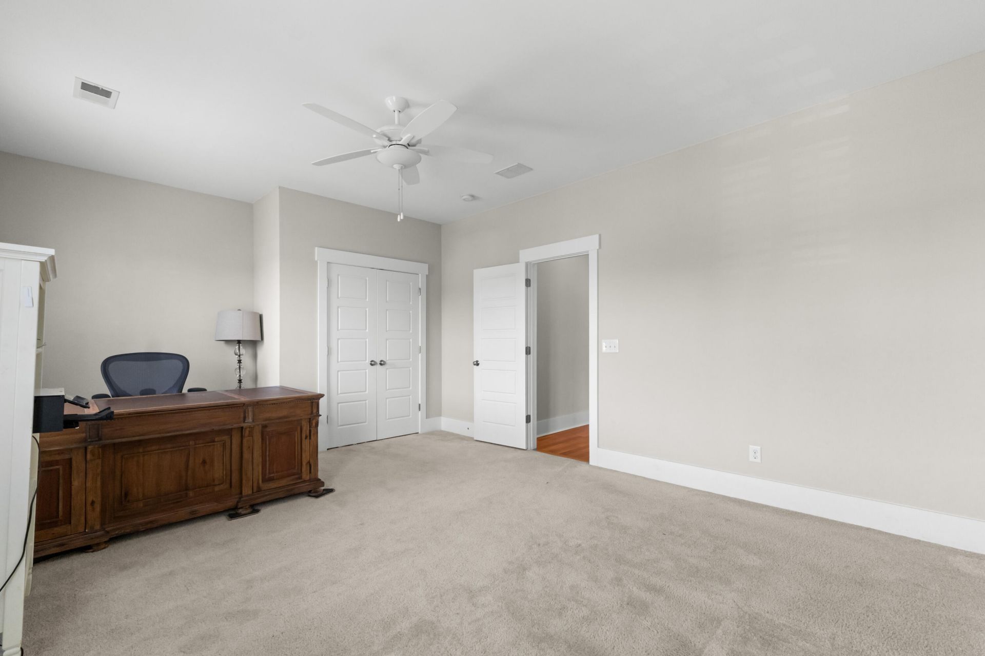 3894 Fifle Street Photo 37