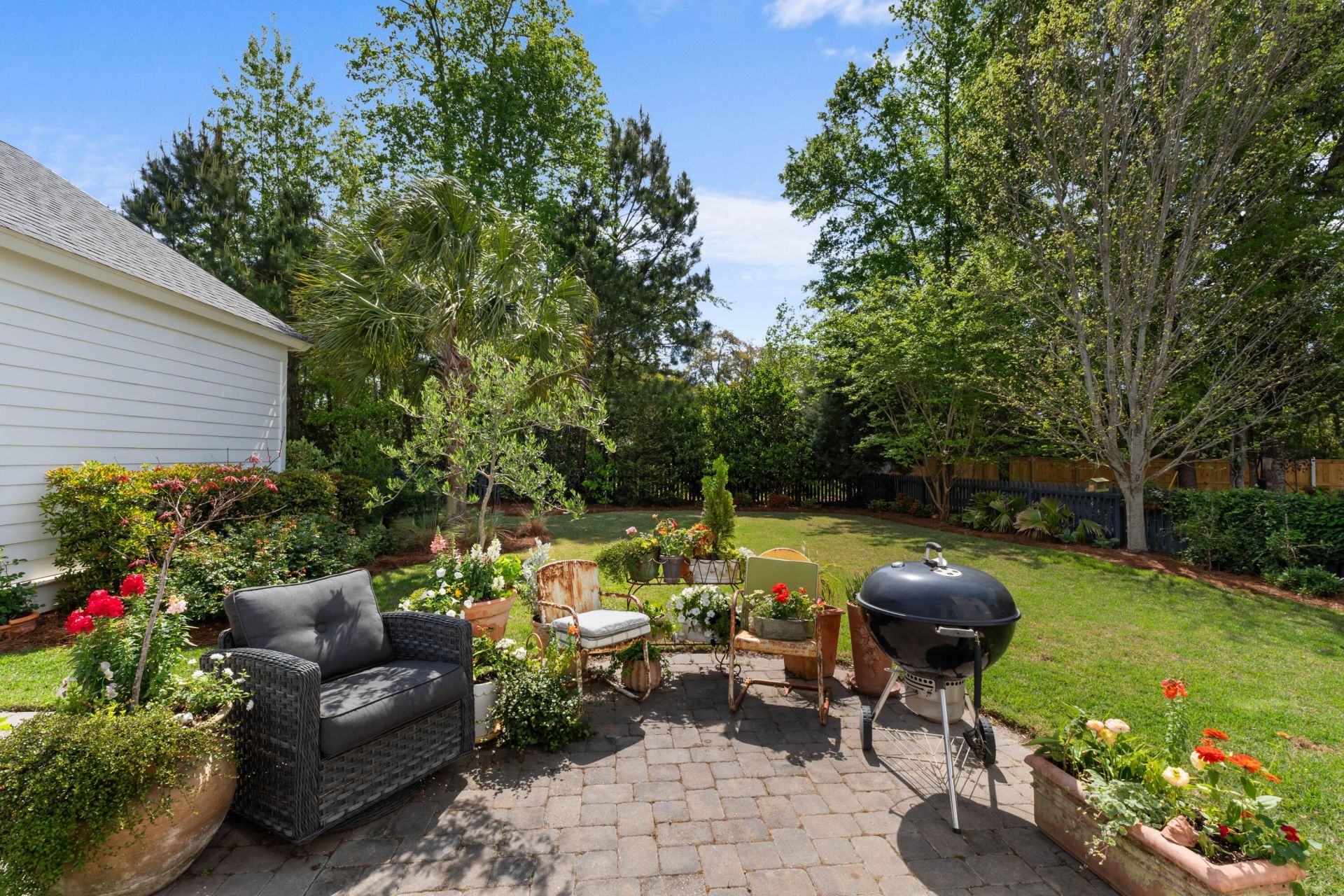 3894 Fifle Street Photo 41