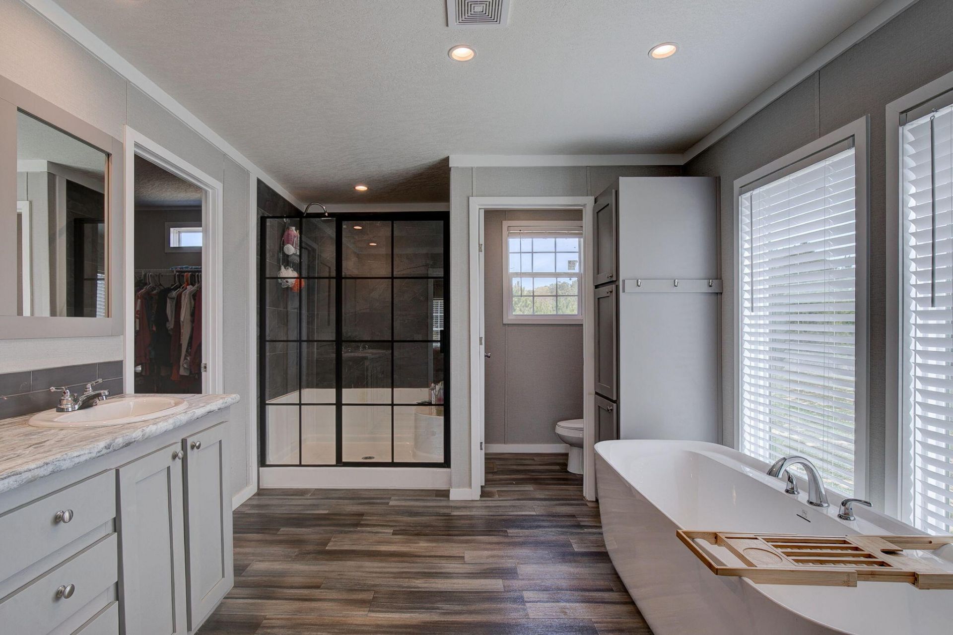 1100 Marlowe Drive Photo 22