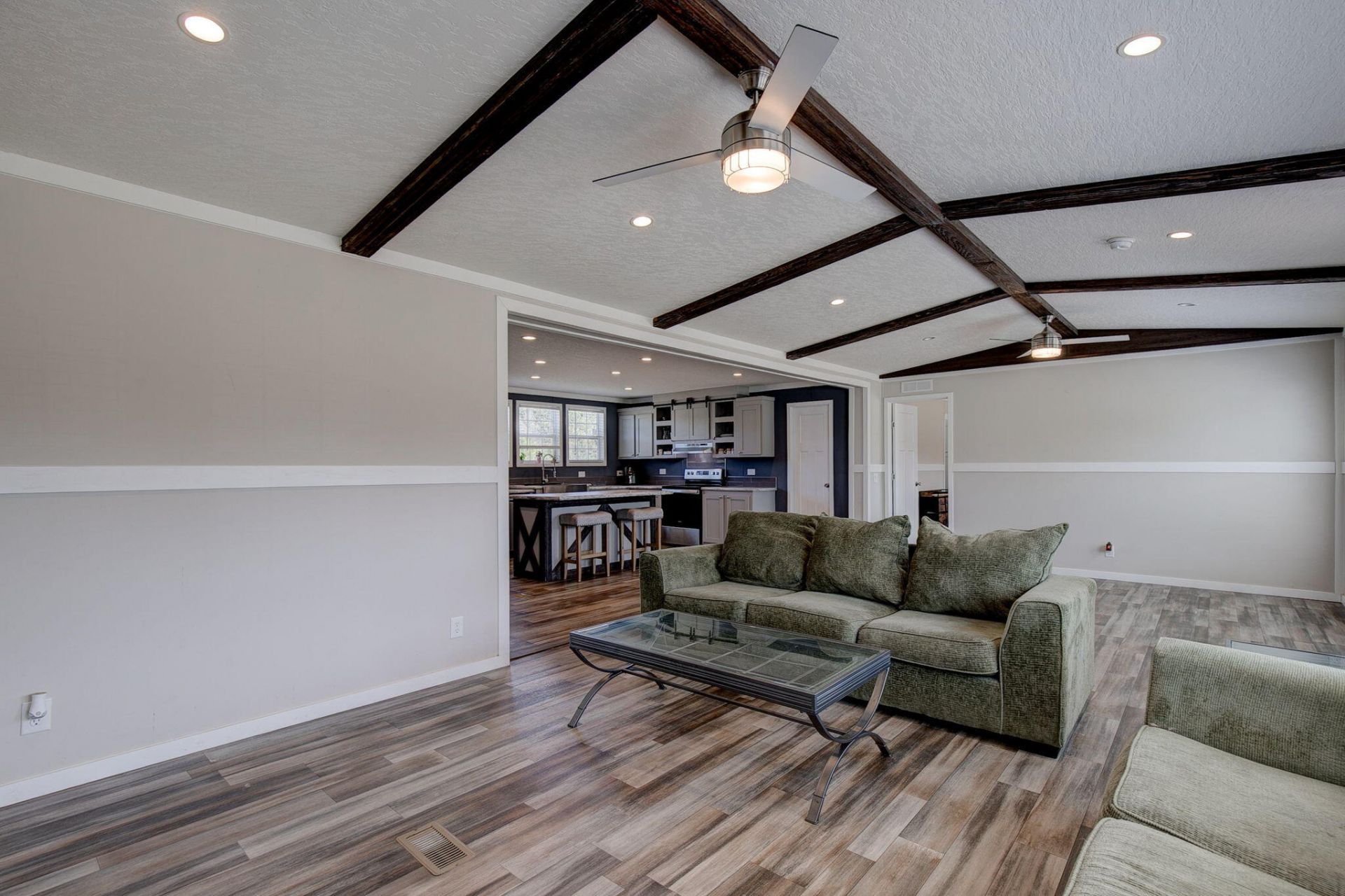 1100 Marlowe Drive Photo 7