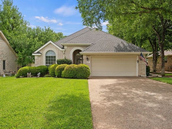 107 Stacey LN, Georgetown, TX 78628