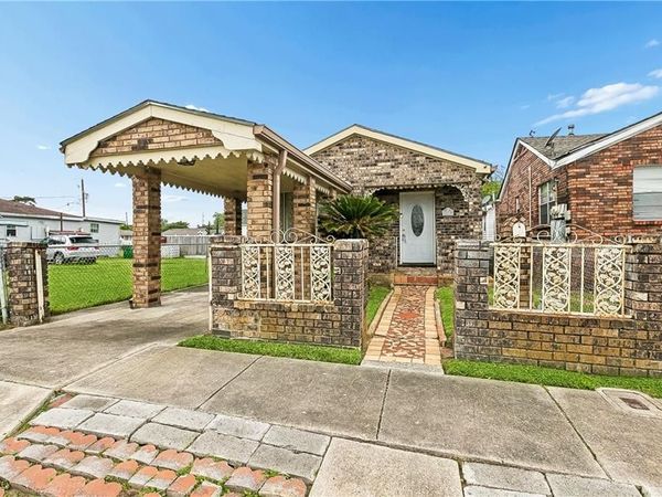 1615 PRATT ST Street, Gretna, LA 70053