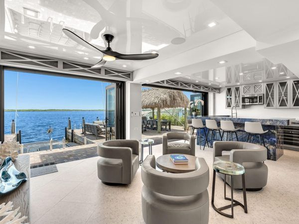 626 Island Drive, KEY LARGO, FL 33037