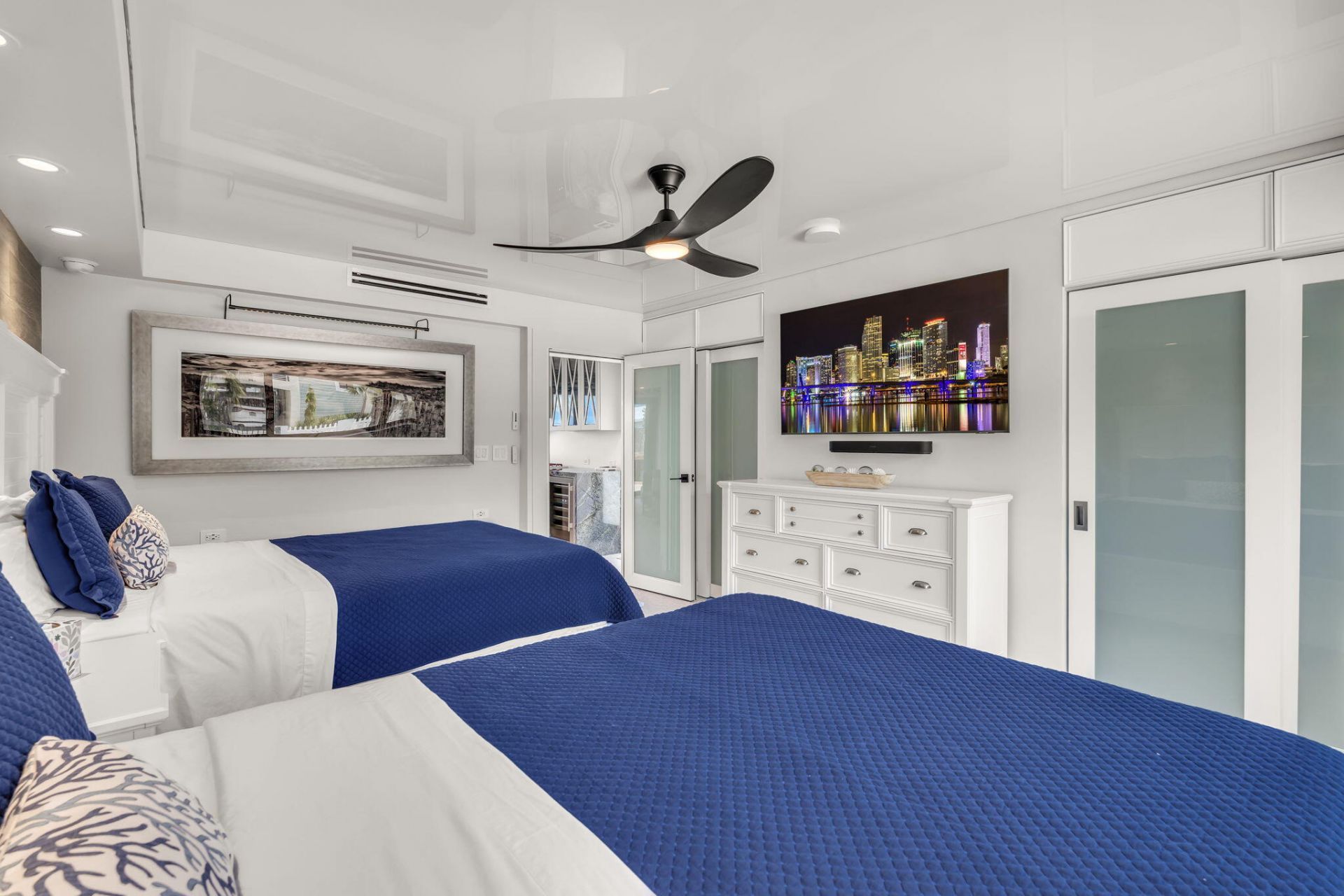 626 Island Drive, Key Largo, FL 33037 Photo