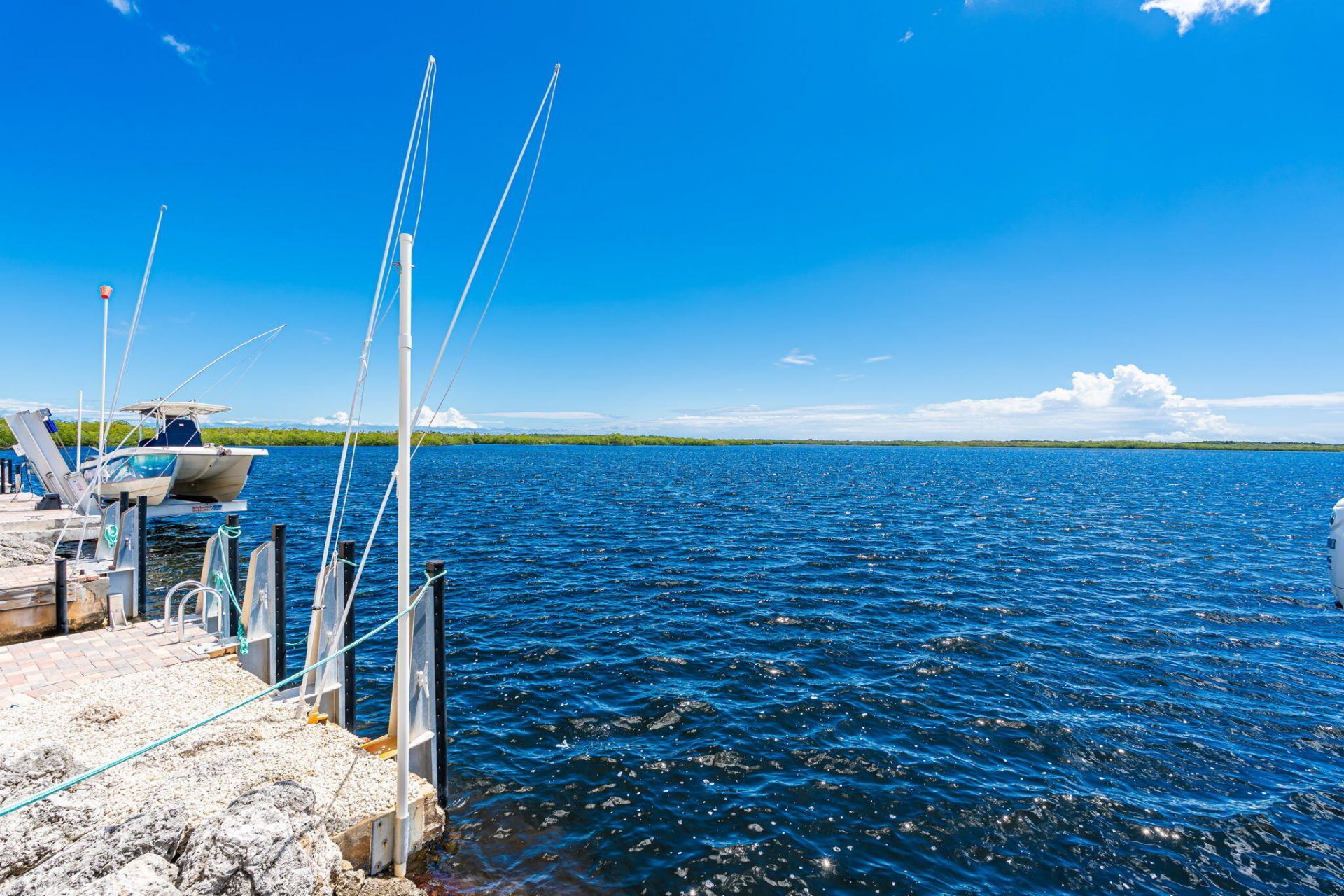 626 Island Drive, Key Largo, FL 33037 Photo