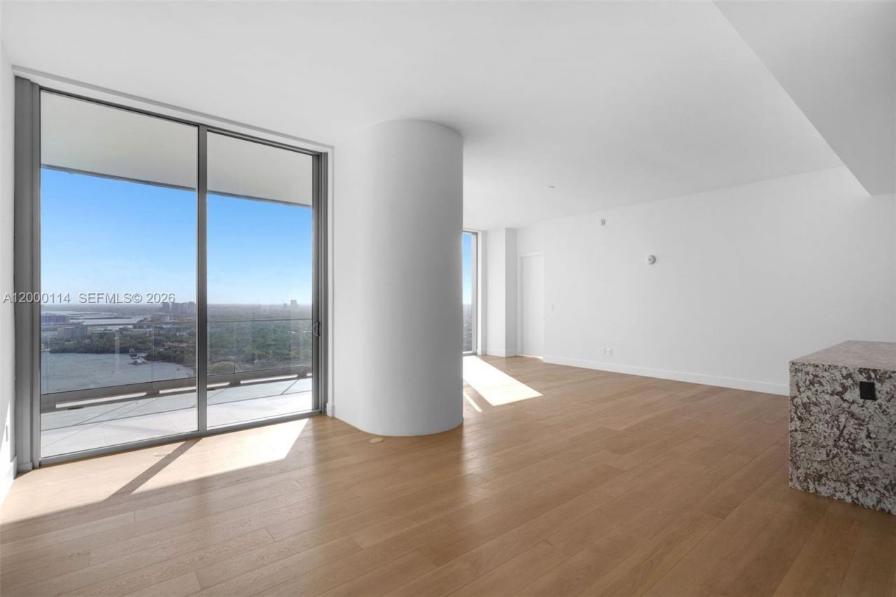 175 SE 25 Rd, Unit 3003, Miami, FL 33129 Photo