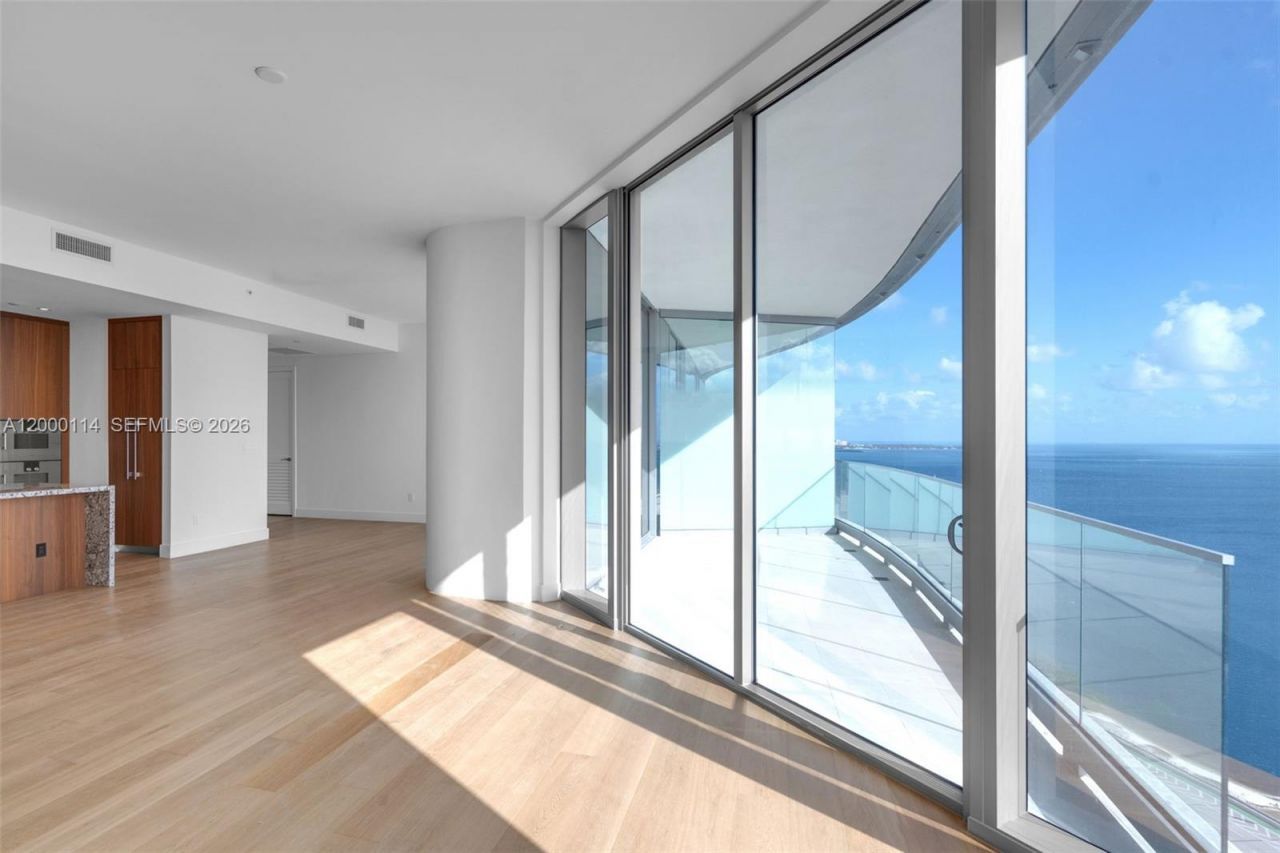 175 SE 25 Rd, Unit 3003, Miami, FL 33129 Photo