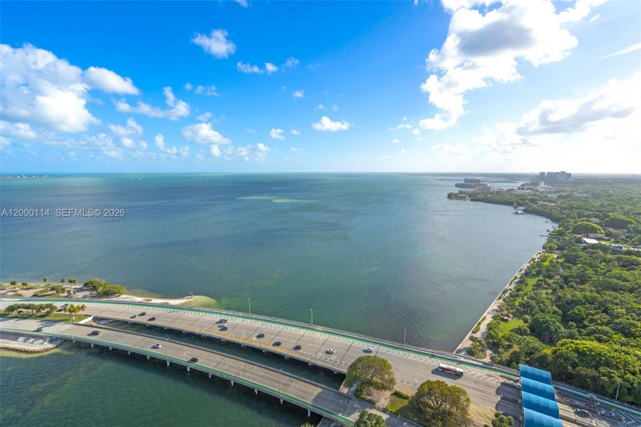 175 SE 25 Rd, Unit 3003, Miami, FL 33129 Photo