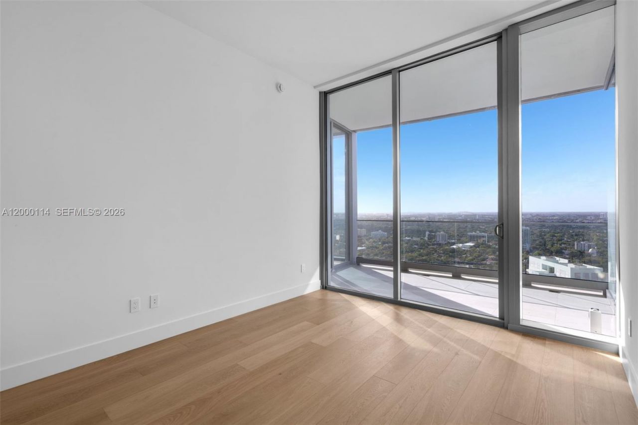 175 SE 25 Rd, Unit 3003, Miami, FL 33129 Photo