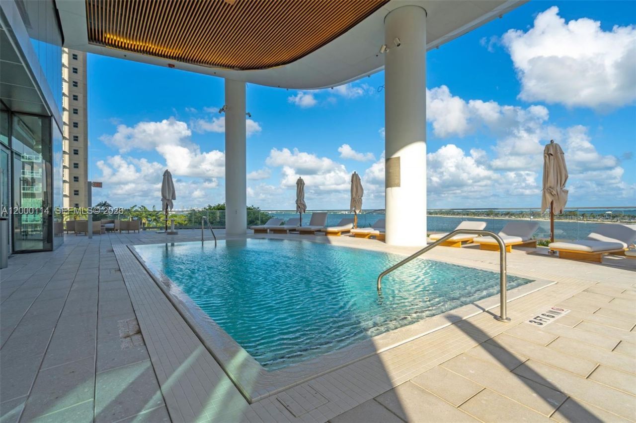 175 SE 25 Rd, Unit 3003, Miami, FL 33129 Photo