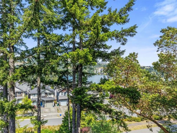 1145 Sikorsky Rd, Unit 101, Langford, BC V9B 0M8