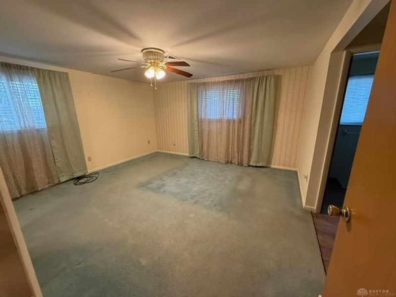 4243 Glenayre Drive, Englewood, OH 45322 Photo 10