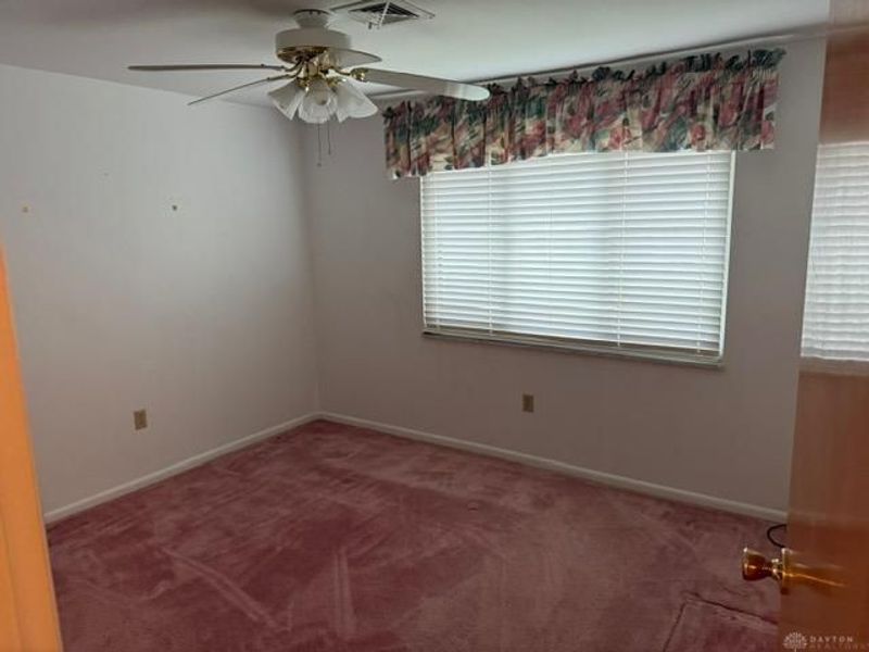 4243 Glenayre Drive, Englewood, OH 45322 Photo 12