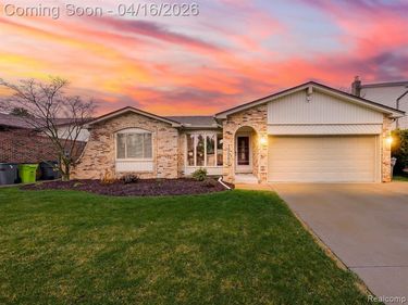 15969 Chelmsford Street, Clinton Twp, MI 48038