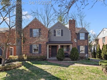 615 Kimberly Street, Birmingham, MI 48009