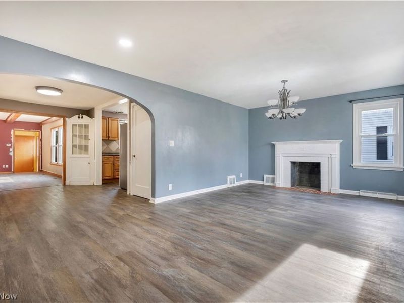 263 Everhard Road SW, North Canton, OH 44709 Photo 9