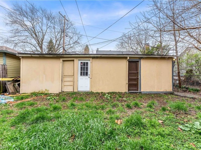 3103 Bradwell Avenue, Unit 2, Cleveland, OH 44109 Photo 20